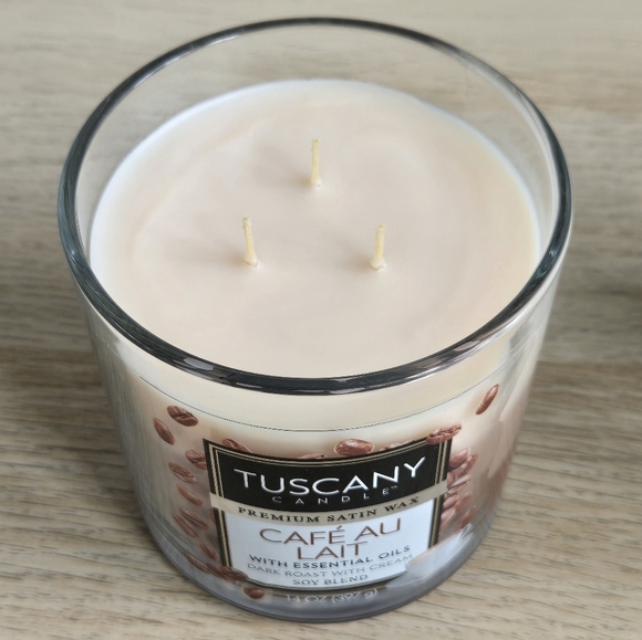 Café Au Lait Long-Lasting Scented Jar Candle (14 oz) • High Intensity - Picture 3 of 9